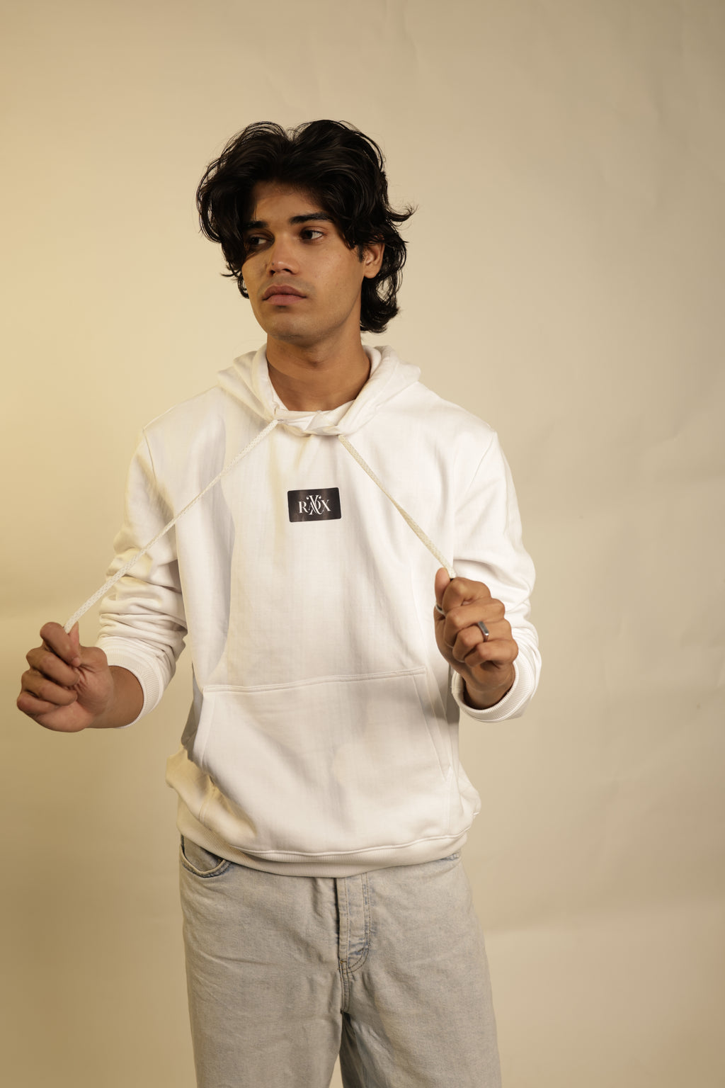 RAOX SNOW WHITE HOODIE..