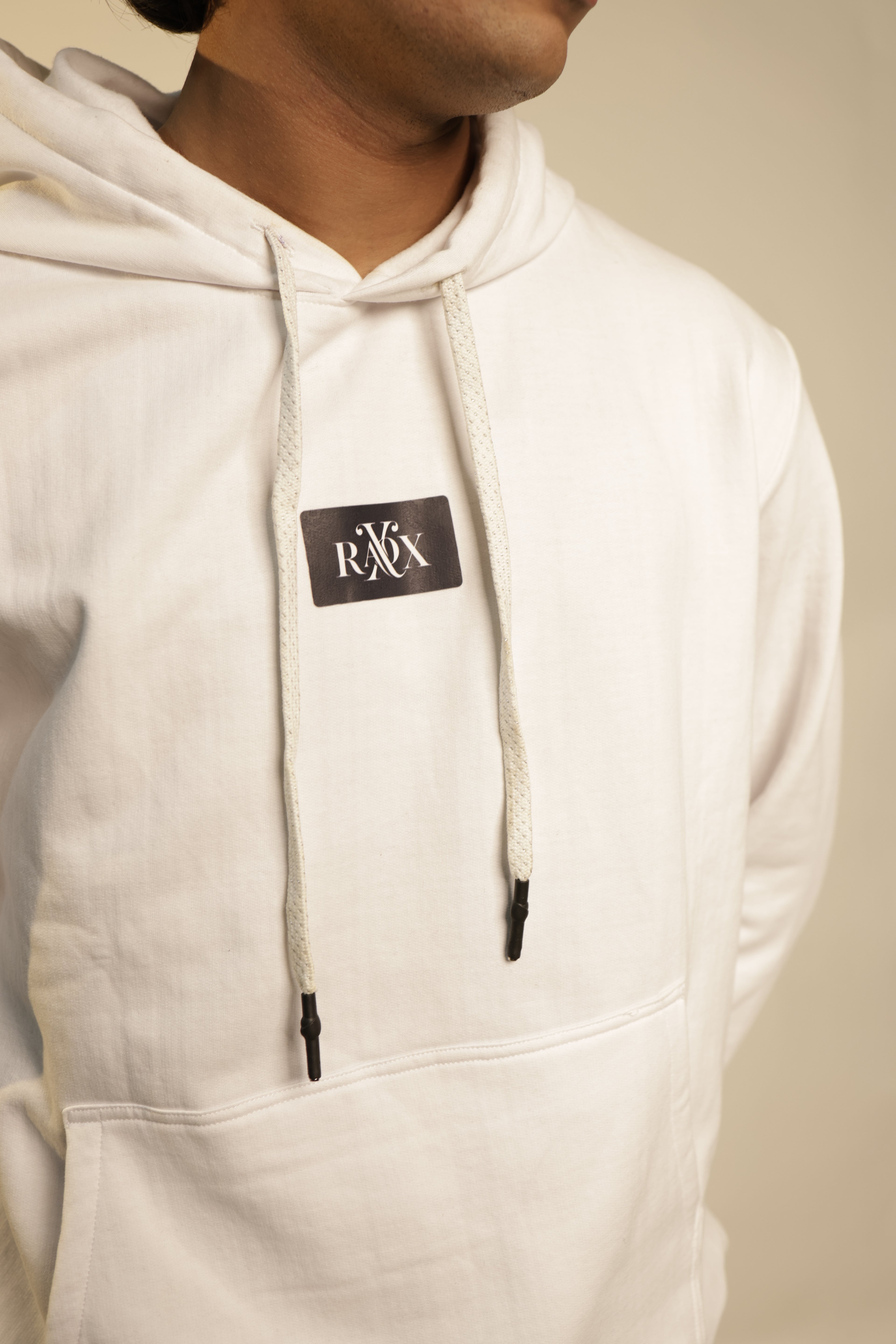 RAOX SNOW WHITE HOODIE..