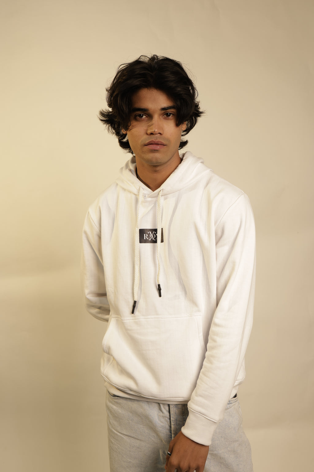 RAOX SNOW WHITE HOODIE..