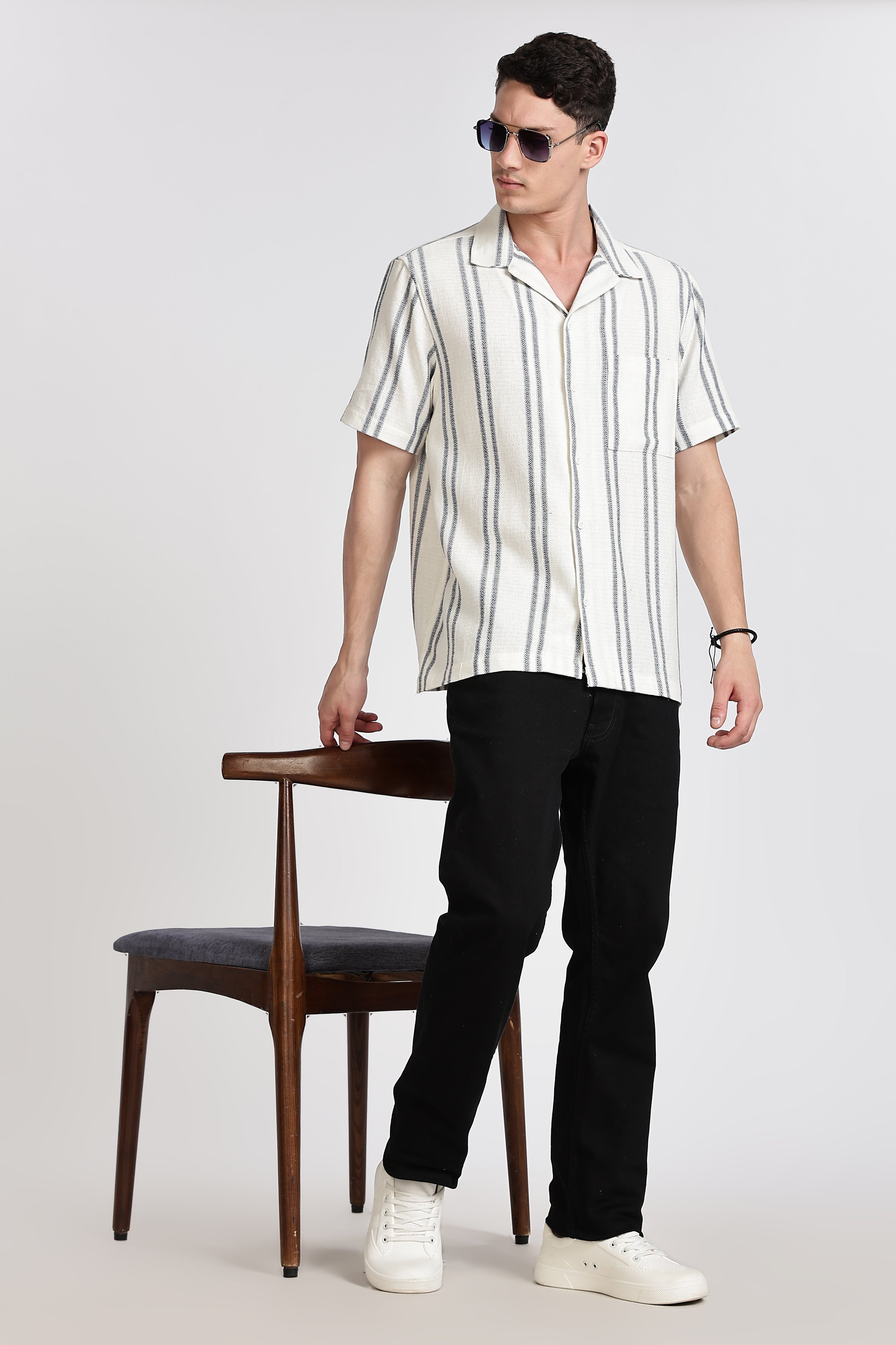 Men Relaxed Fit Self Design Casual Shirt