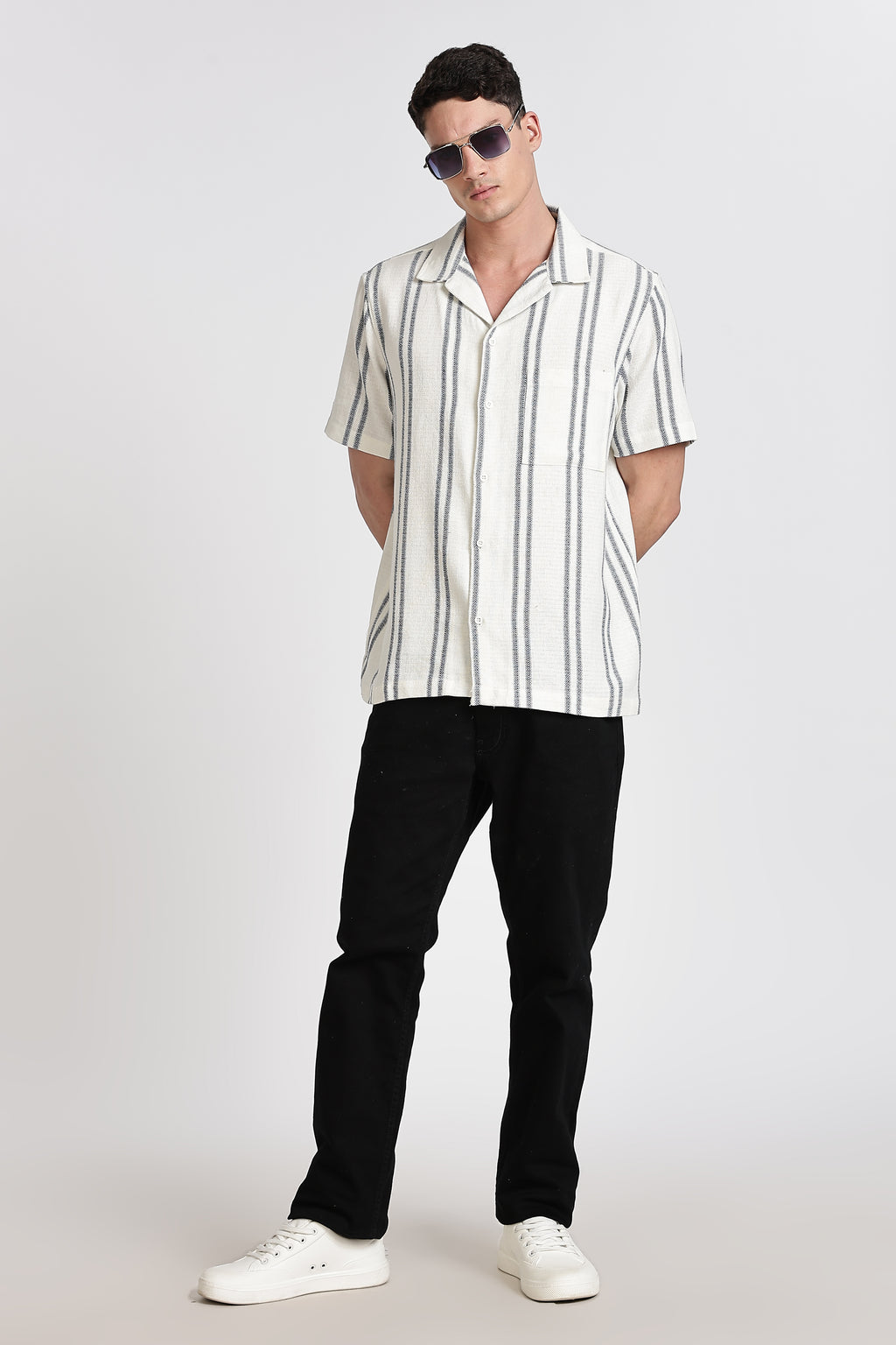 Men Relaxed Fit Self Design Casual Shirt