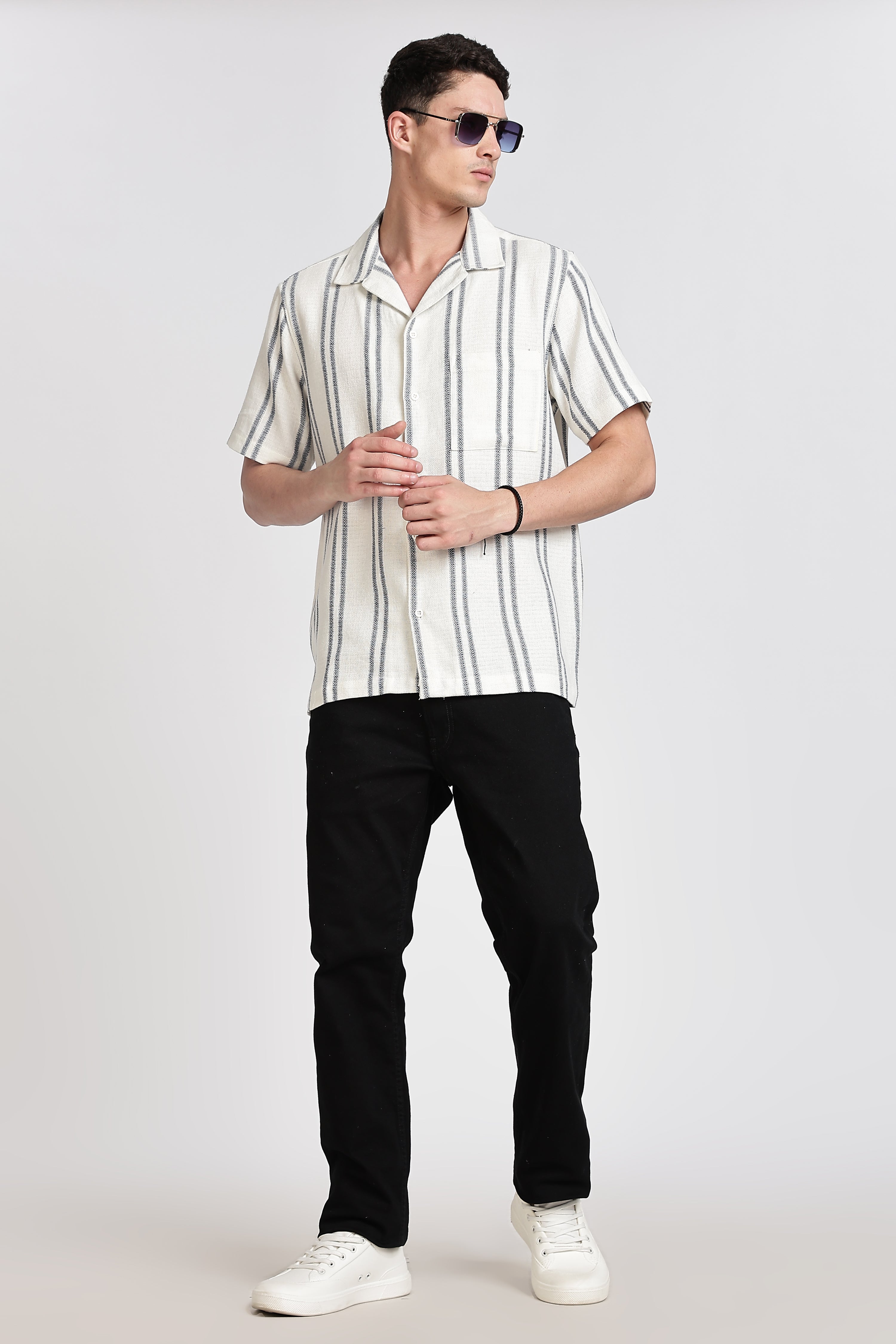 Men Relaxed Fit Self Design Casual Shirt