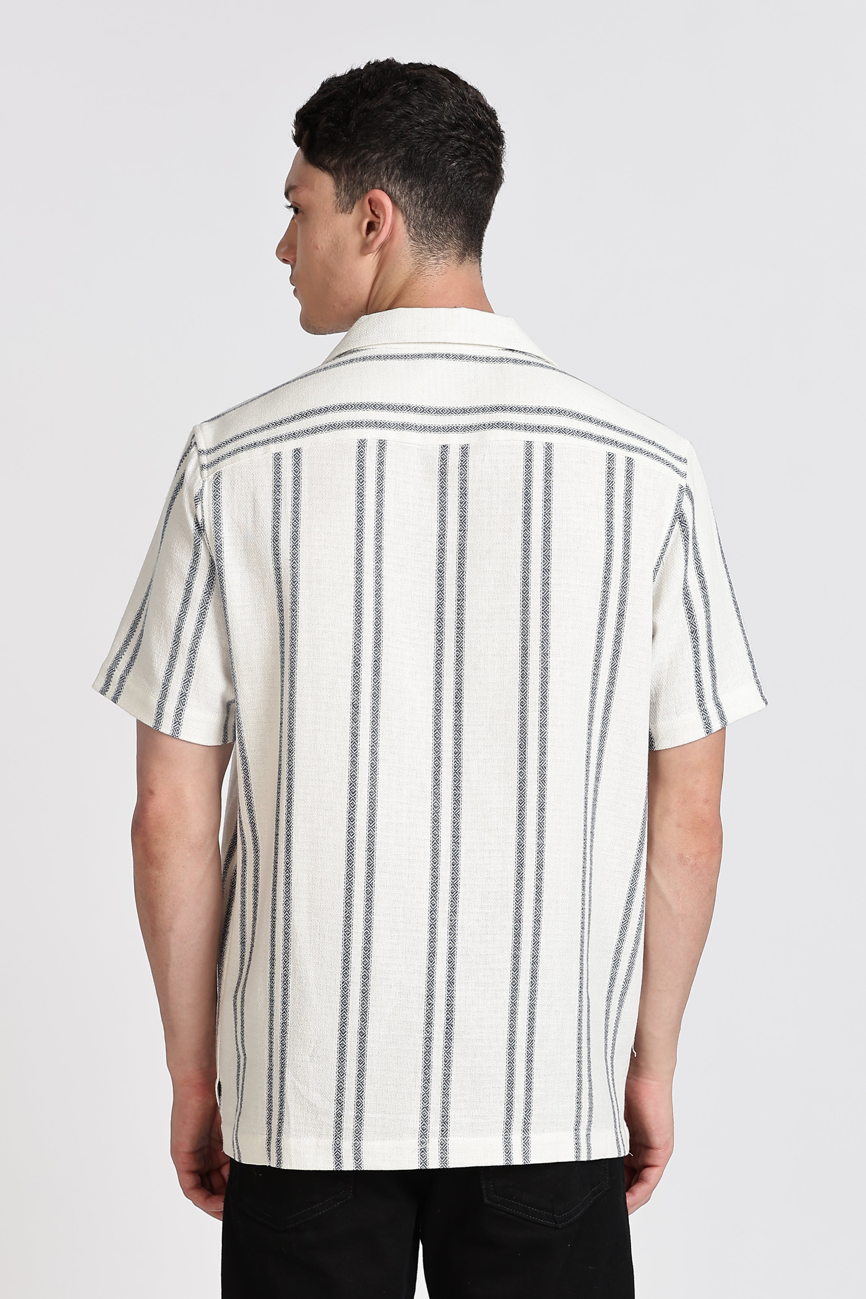 Men Relaxed Fit Self Design Casual Shirt