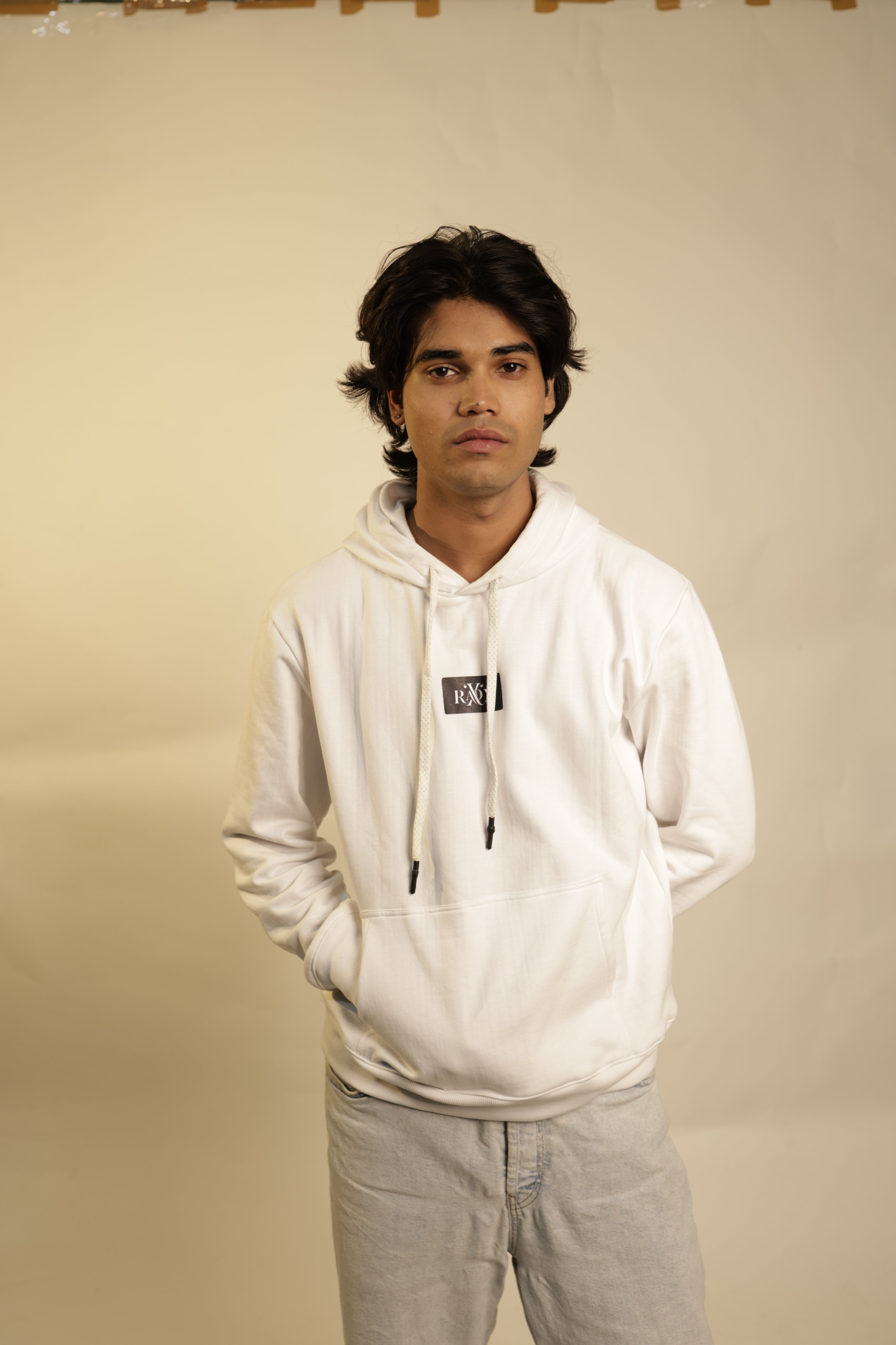 RAOX SNOW WHITE HOODIE..